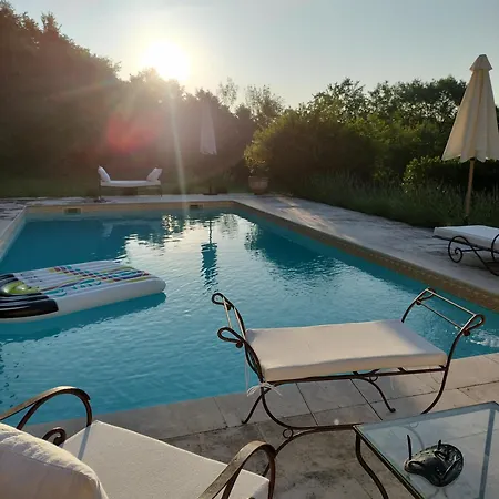 Casa Oksana 3*