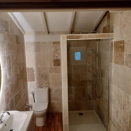 Casa Oksana 3*